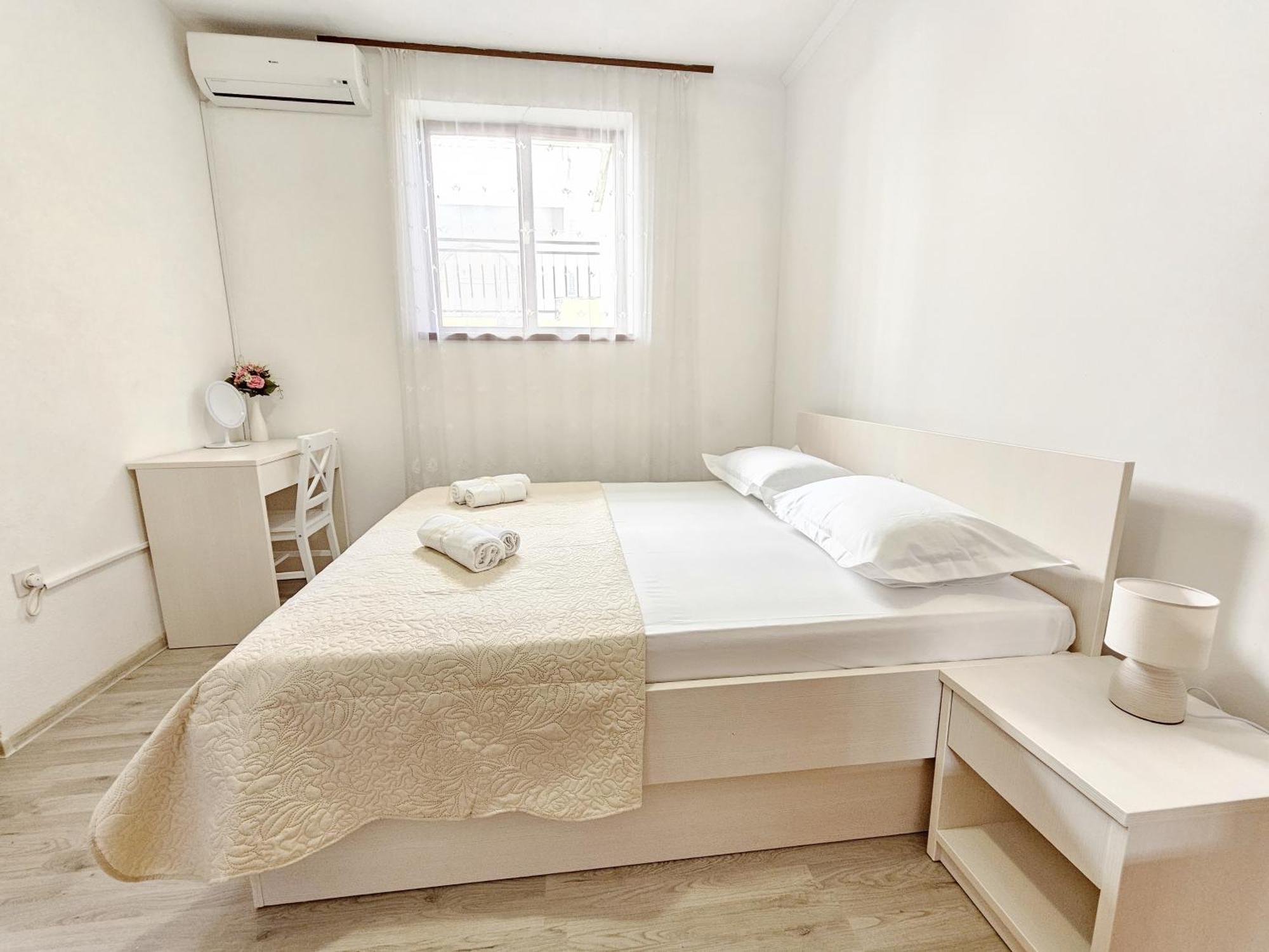 Branko Apartment Makarska